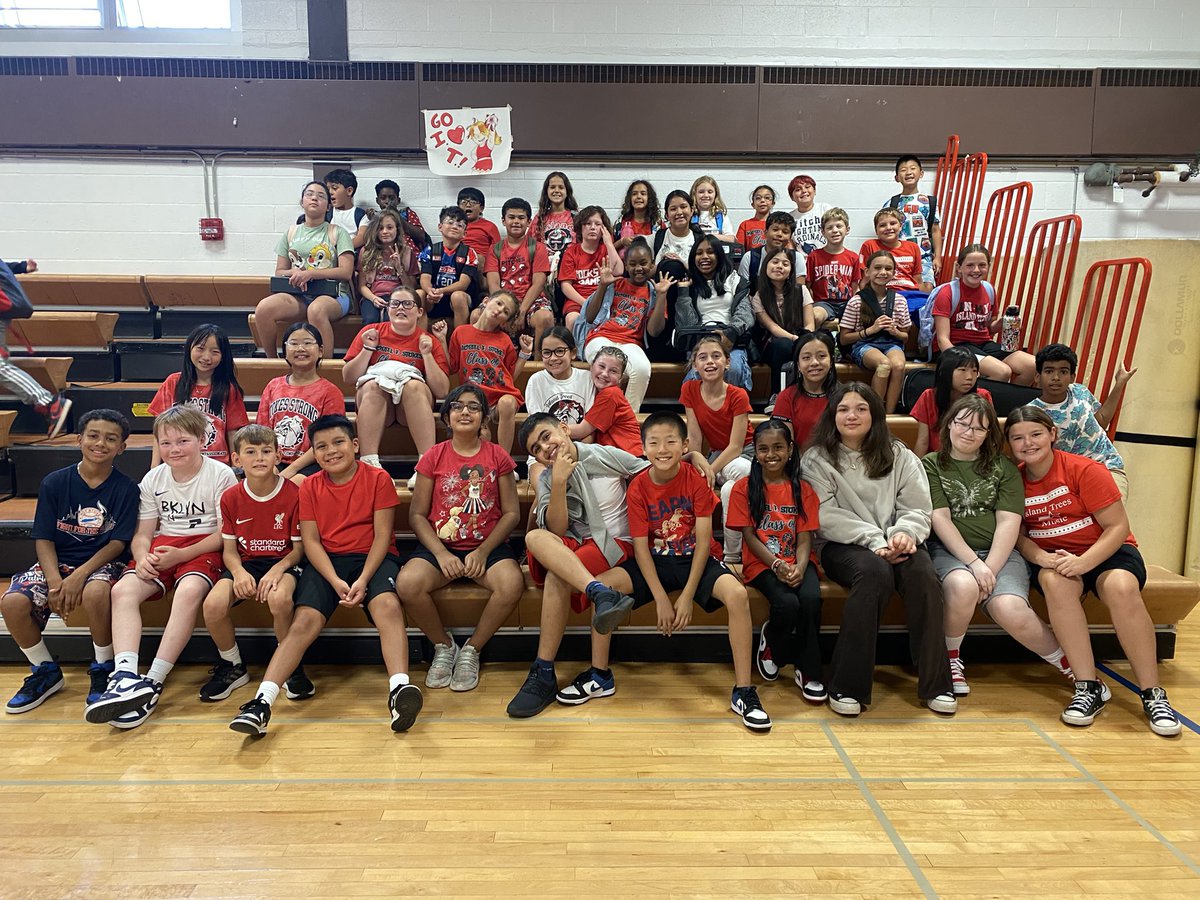 MrsTerrillion's tweet photo. New year new 5th graders!! https://t.co/wo68vK6IOe