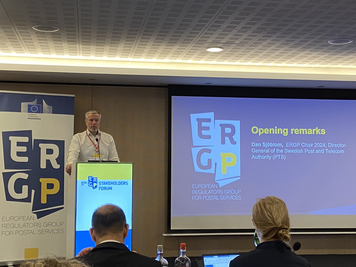 SzebenyB's tweet image. Strong start at 26 Sept #ERGP Stakeholders Forum in #Brussels where @PostEurop is also present! 
@Elenafrz, Board Chairwoman in first panel discussion on future of #postalsector. The postal industry is an essential component of the strenghthening of European #competitiveness!