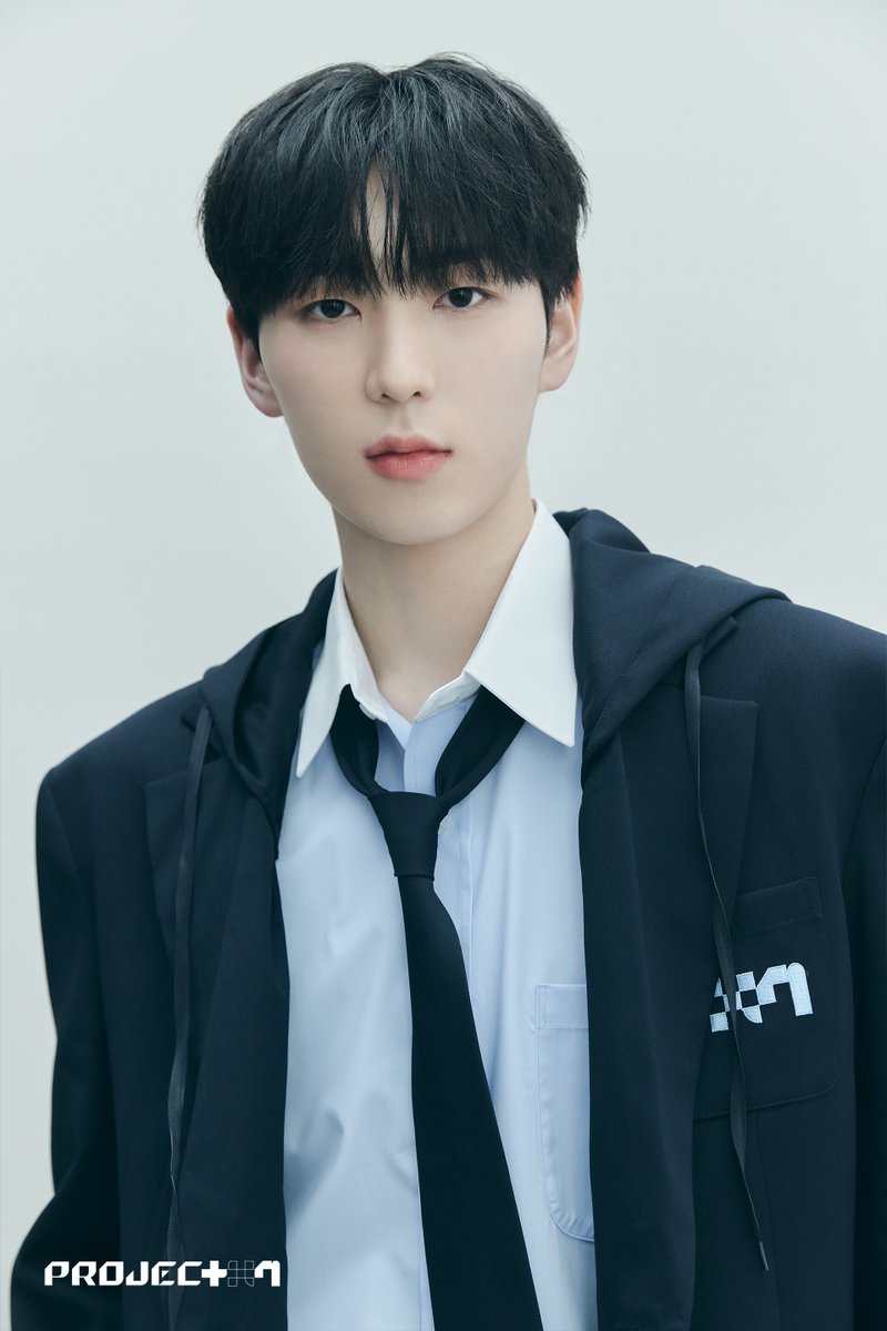 GOGOSING_SLL's tweet photo. 양주호 YANG JUHO

아이돌 조립X강화 프로젝트 <프로젝트 7>
10월 18일 (금) 저녁 8시 50분 JTBC 첫 방송

연습생들을 직접 만나보고 싶다면,
지금 바로 1차 경연 방청 신청하세요🩵 (~9/27(금))
🔗 https://t.co/9jx6ko6j0C

==

Idol Assemble & Upgrade Project
<PROJECT 7> Oct 18th (Fri) 8:50 PM (KST) JTBC 

If you want to meet the trainees in person, apply now to attend the first contest🩵 (until Friday, 9/27)
🔗 https://t.co/9jx6ko6j0C

#PROJECT7 #프로젝트7 #양주호 #YANGJUHO
#Assemble #Upgrade #WorldAssembler
#Lets_Assemble #JTBC #SLL