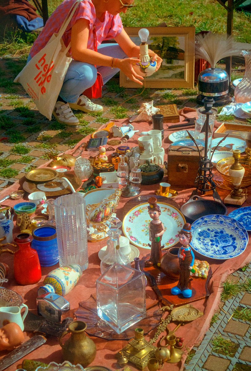 maximevisticot's tweet image. La braderie de Lille à l’argentique 🎞️