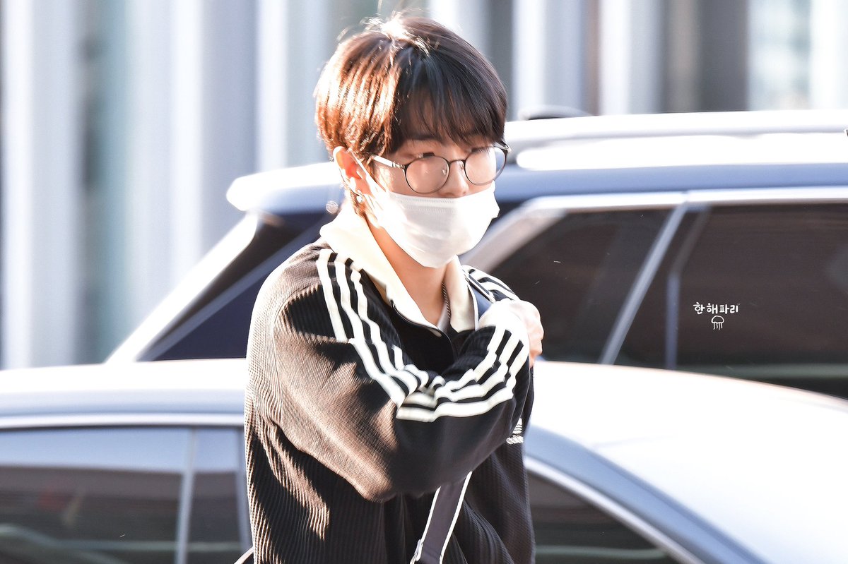 한해파리 tweet media