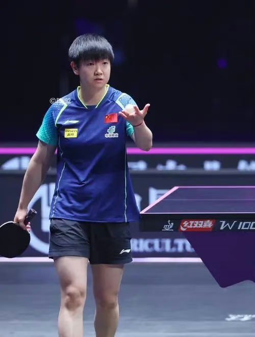 #Pingpong 🏓 Le #ChinaSmash #WTT commence ce jeudi à Pékin #Chine.  Félix #Lebrun, Alexis #Lebrun et Simon #Gauzy sont déjà qualifiés en simple. Tous les meilleurs joueurs mondiaux 🌟seront présents #SunYingsha #WangChuqing #MaLong <a href="/FranceTVChine/">FranceTVChine</a>