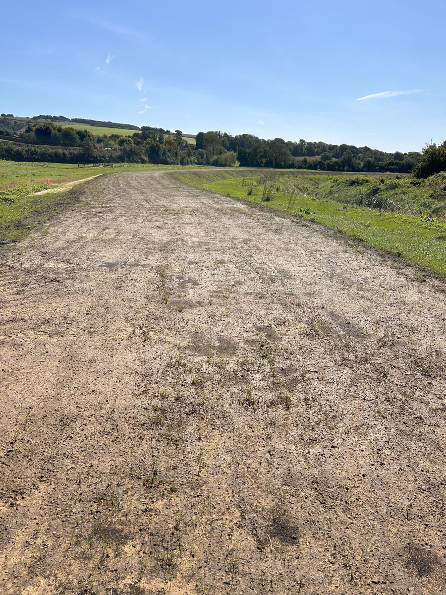 The_WMA's tweet image. Completed ✅ 
Repairs to a section of the Cuckmere flood embankment and a nearby culvert, was recently completed by #PevenseyCuckmereWLMB operations team.
The embankment forms a vital part of the #Cuckmere flood defences at #Alfriston &amp;amp; has been tested this week due to heavy rain