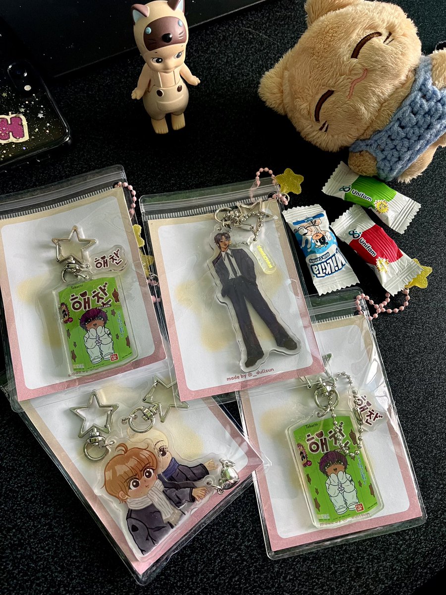 hoonyeols's tweet photo. 💌🎣

got the keyrings na YAYY thank u po @_dullsun !! the mahae magnets are soooo adorable 🥹 https://t.co/wuM2Whq2Sj