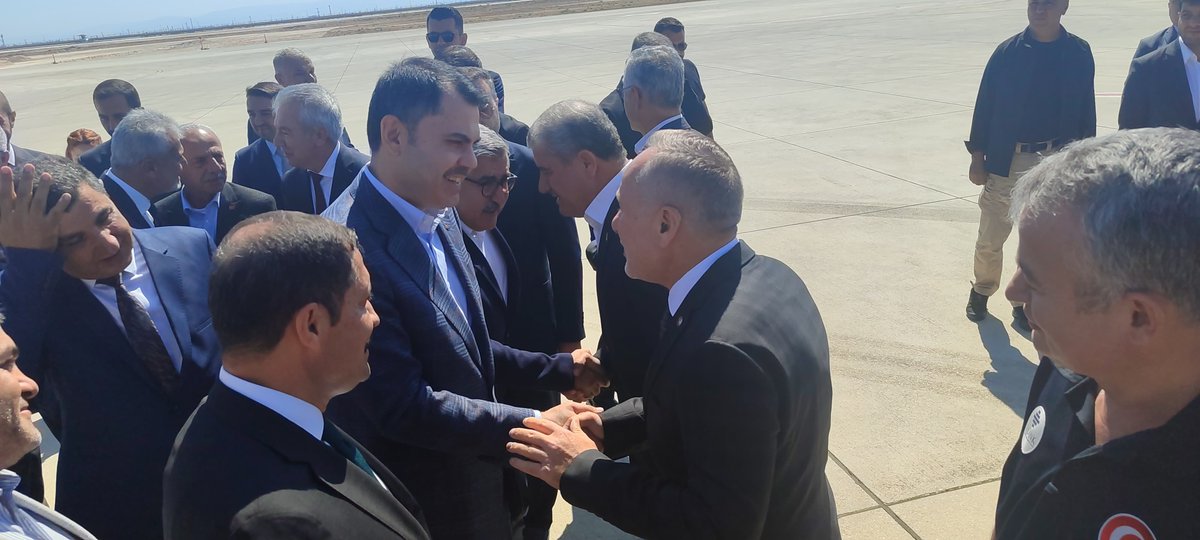 Fatih Tosyalı (@fatihtosyalibb) on Twitter photo Çevre Şehircilik ve İklim Değişikliği Bakanımızı Sayın Murat Kurum’u ( <a href="/murat_kurum/">Murat KURUM</a> ) Hatay ziyareti sırasında karşıladım ve kendisine İskenderun Belediye Başkanlığı yaptığım dönemde deprem sonrası toparlanma sürecinde bölgemize verdiği kıymetli destekler için teşekkür ettim. Çevre Şehircilik ve İklim Değişikliği Bakanımızı Sayın Murat Kurum’u ( <a href="/murat_kurum/">Murat KURUM</a> ) Hatay ziyareti sırasında karşıladım ve kendisine İskenderun Belediye Başkanlığı yaptığım dönemde deprem sonrası toparlanma sürecinde bölgemize verdiği kıymetli destekler için teşekkür ettim.