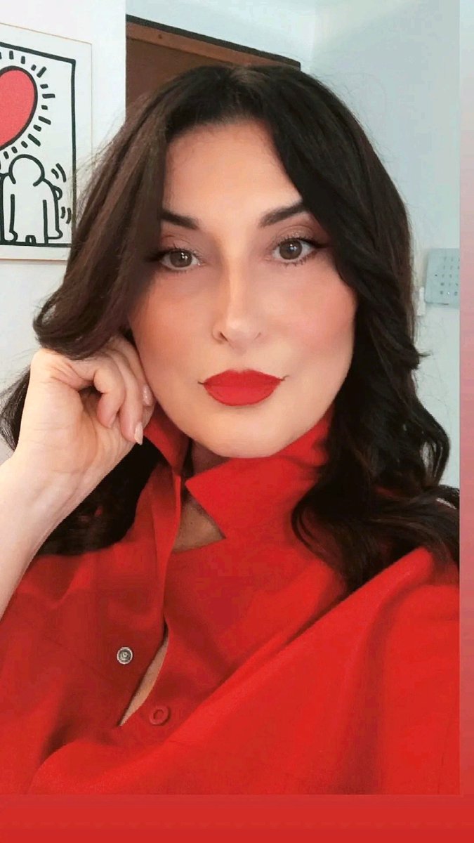 Valby_S's tweet image. Direzione Roma . 🥰
💄999Dior