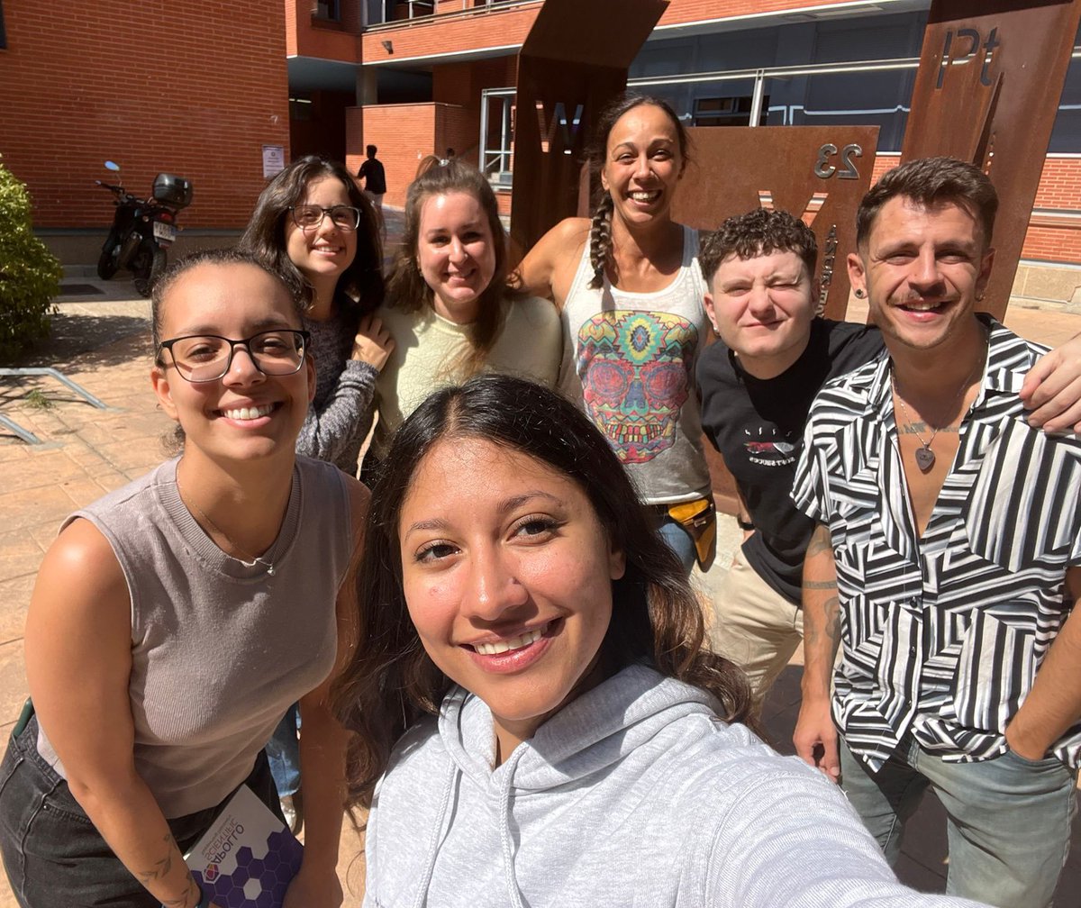 madNMR Research Group (@madnmrgroup) on Twitter photo Welcome to the group <a href="/Gabriel_Sev6/">Gabriel Rocha</a>! We are so happy to host you for a few weeks!
Let’s have fun with NMR & glycans!
<a href="/Angulo_Lab/">Jesus Angulo</a> #nmrchat #glycotime #NMRmethods Welcome to the group <a href="/Gabriel_Sev6/">Gabriel Rocha</a>! We are so happy to host you for a few weeks!
Let’s have fun with NMR & glycans!
<a href="/Angulo_Lab/">Jesus Angulo</a> #nmrchat #glycotime #NMRmethods