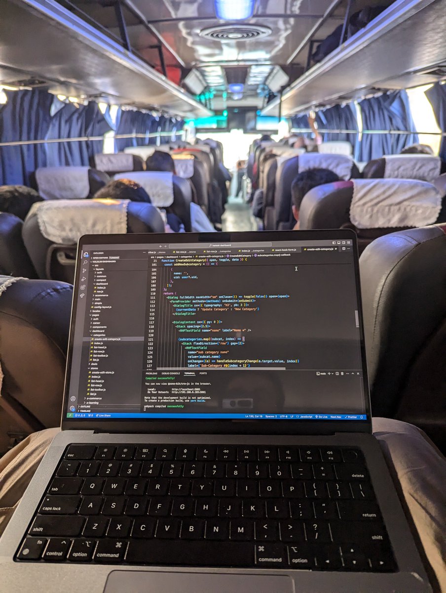 codewithnomi_'s tweet image. The beauty of remote work: coding from anywhere ✨
#buildinpublic #nomadlife
