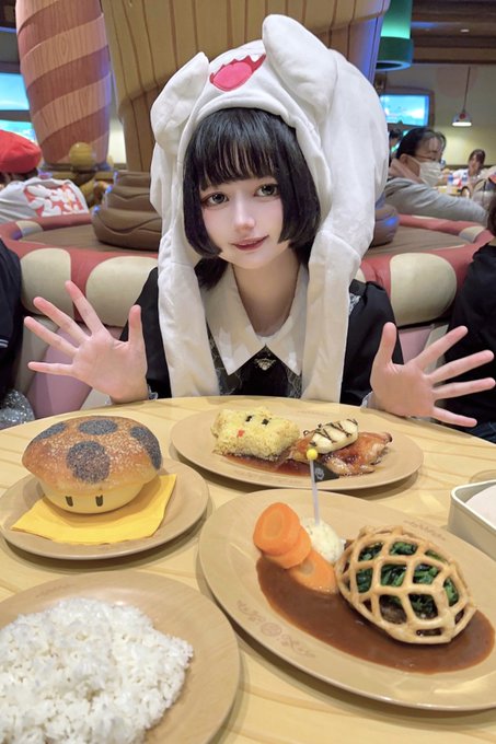 Twitterのコスプレ画像11