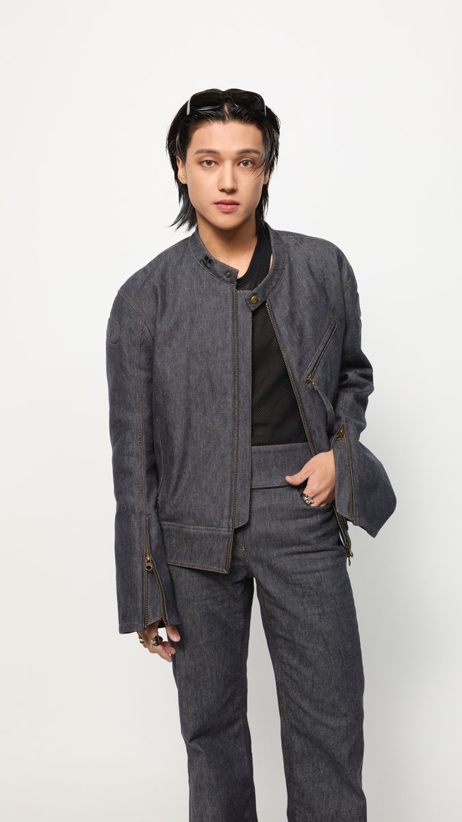 courrรจges (@courregesparis) on Twitter photo Wooyoung attending #courregesSS25 show
#courreges #Wooyoung #ATEEZ #์ฐ์ #์์ดํฐ์ฆ <a href="/ATEEZofficial/">ATEEZ(์์ดํฐ์ฆ)</a> Wooyoung attending #courregesSS25 show
#courreges #Wooyoung #ATEEZ #์ฐ์ #์์ดํฐ์ฆ <a href="/ATEEZofficial/">ATEEZ(์์ดํฐ์ฆ)</a>