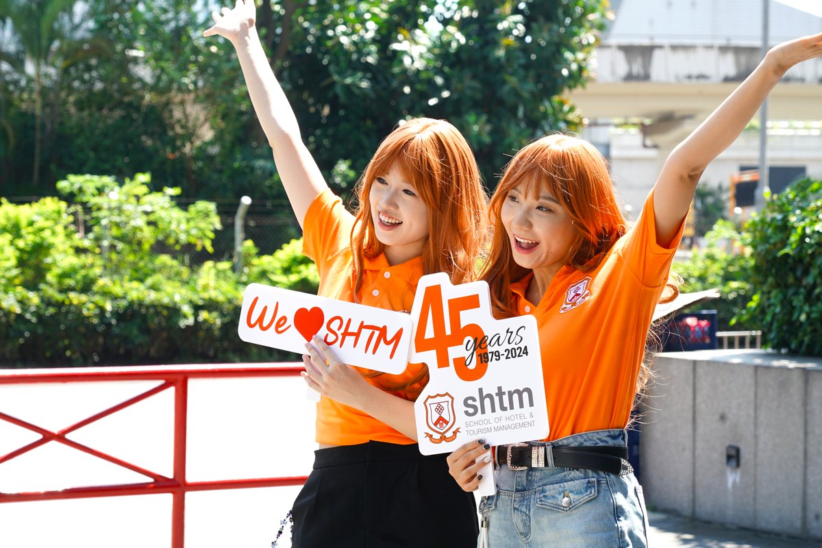 PolyUSHTM's tweet photo. A huge thank you to every #SHTMer for joining us at our #DressOrangeDay in celebration of the #WorldTourismDay! Your energy and creativity truly made the event unforgettable! 🧡✨ https://t.co/v5shQcI3hI
