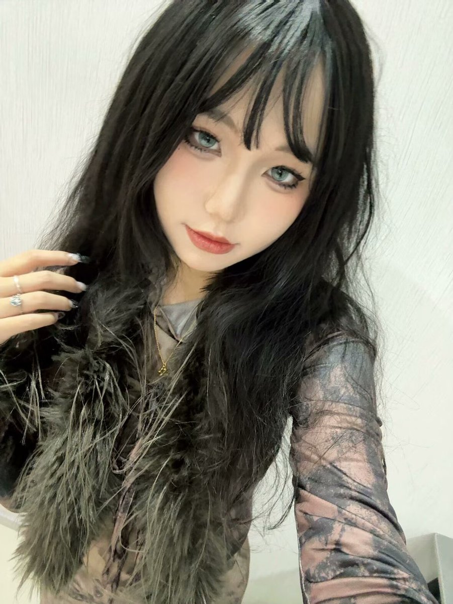 fanchadexiang's tweet photo. 🈶️🈷️的吗 https://t.co/zdGx15PxeL