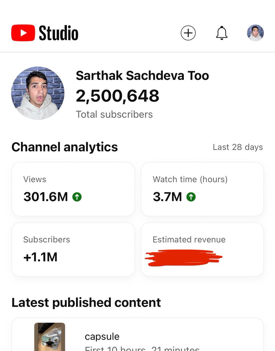 SarthakSachdevv's tweet photo. Can’t believe it’s my YT studio. 
4 years of doing it paid off https://t.co/eC0Cnv6DhQ