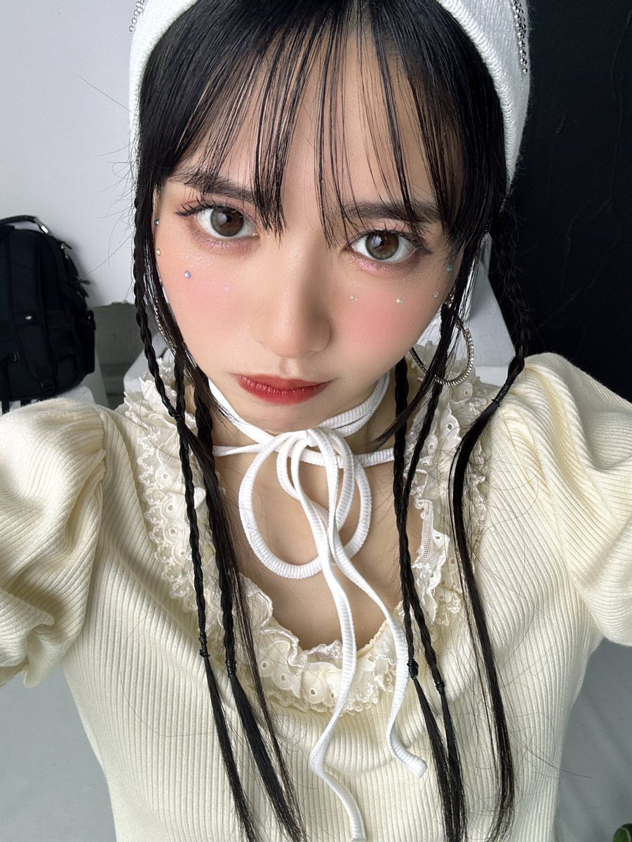 Post by 鎮西寿々歌(FRUITS ZIPPER) on X: むにっ