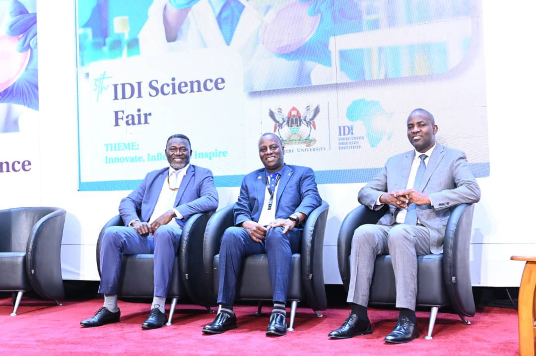 aidscommission's tweet photo. UAC Head HIV Prevention, Dr. Byamukama Daniel making a presentation on HIV at the IDI Science Fair.
The theme is Innovate. Influence. Inspire.

#EndAIDS2030Ug https://t.co/uGziJPUB0W