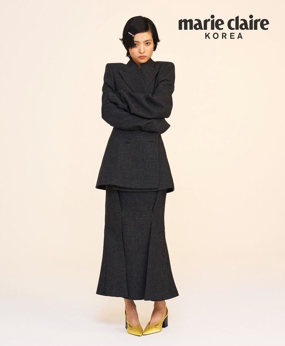 ooumsgh's tweet photo. Modest fashion https://t.co/z3WC70vFhe