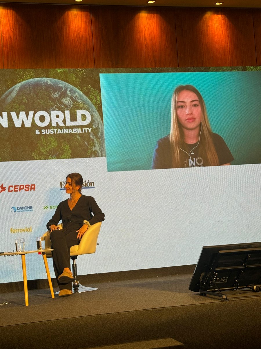 expansioncom's tweet photo. Nos acompañan: 

- Olivia Mandle, Grupo de Embajadores Europeos por el Clima de Comisión Europea

- María Laín, Activista cambio climático, participó en NY en la cumbre de la ONU sobre Acción Climática

#GreenWorldEXP, https://t.co/1yH9DNlqgW