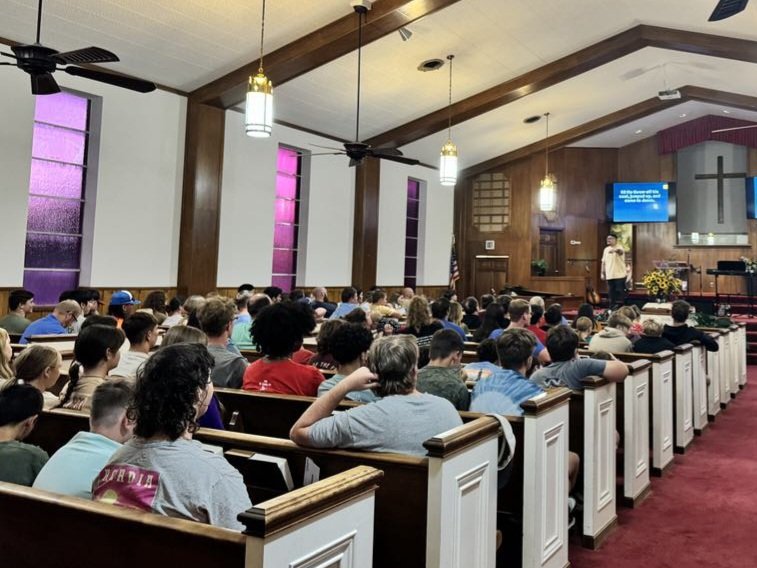 CamCasteel's tweet photo. Praising Jesus for the lives that were saved tonight at Konawa FBC for the 2024 SYATP Rally! 🙌✝️

It was an honor and blessing to preach the Word at my hometown! From being the "bad kid" to the guest preacher! All Glory to Jesus! What a night! https://t.co/68fbQVNn3r