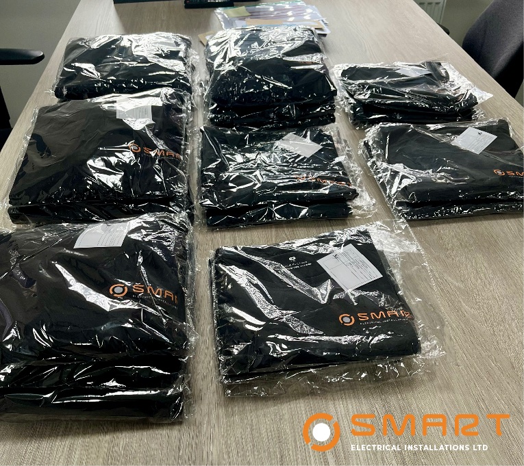 Exciting day to receive the new set of sizes for our in-house developed workwear. It's always a great feeling to see our hard work come to life. more to come soon, next phase to get everyone sized up.
#Workwear #NewArrival #InHouseDesign #HardWorkPaysoff #smartelectrical