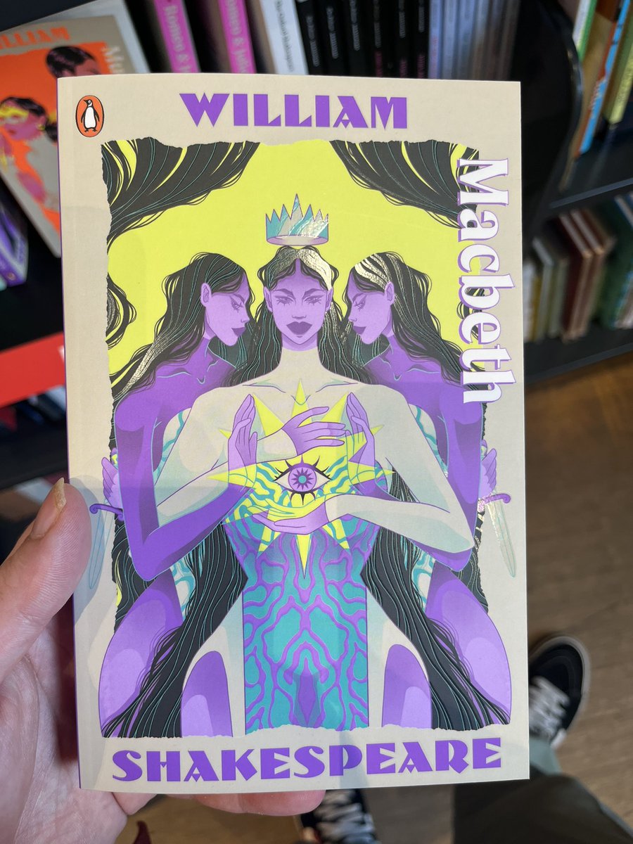 Oh damn this Shakespeare edition is absolutely gorgeous 😍😍😍