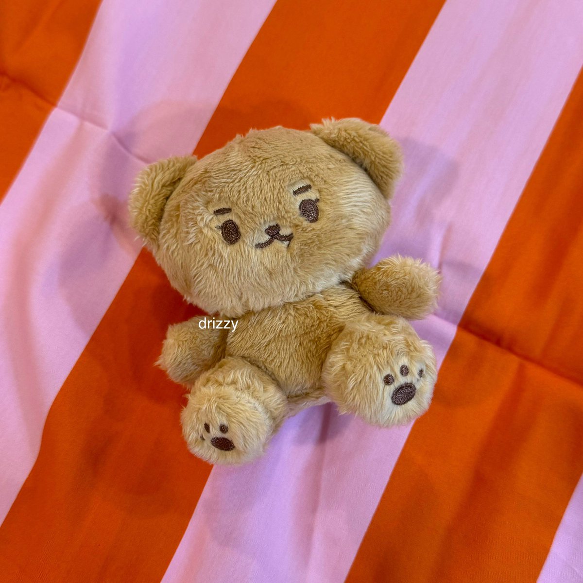 wts lfb ph ₊˚⊹⋆  
 
seventeen mingyu poming / bboming 10 cm sitting doll by bbo_mingyu 
 
⋆ ₱1000 
⋆ payo - 4d res!. 
 
⋆ bought from resale 
⋆ onhand &amp; ready to ship
 
dm to claim! 
#OHsuhmuse