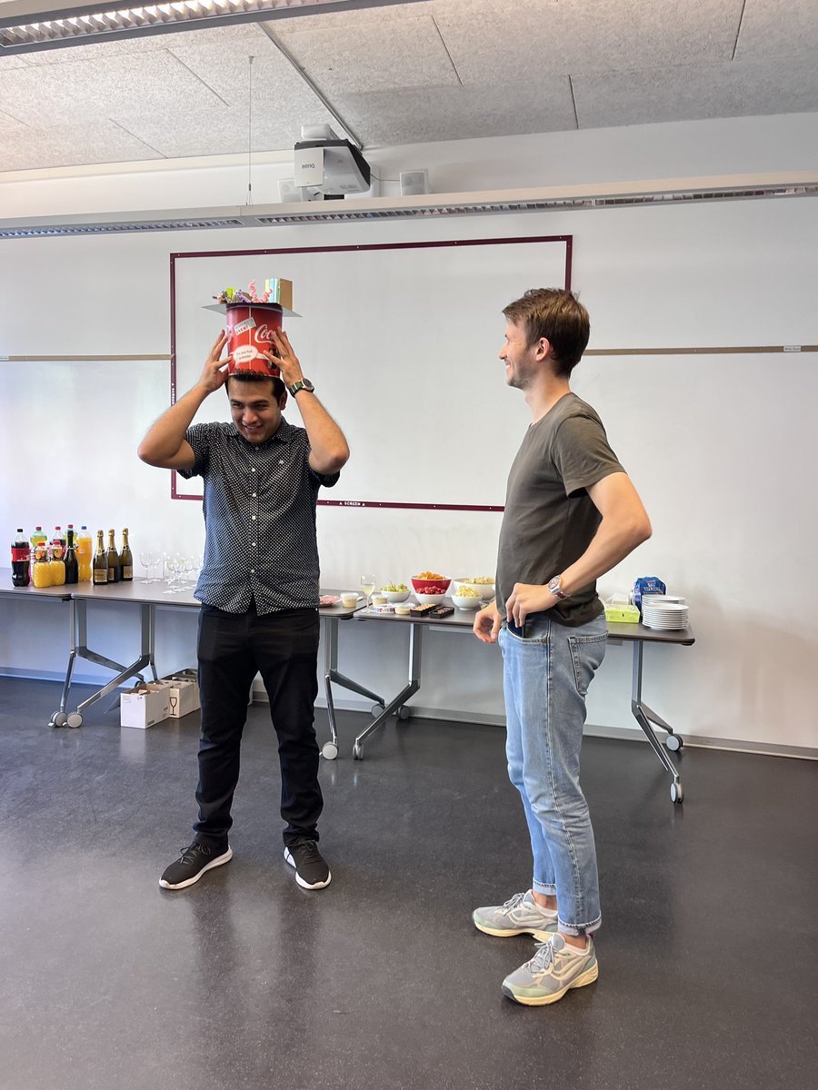 macarena toll-riera tweet media