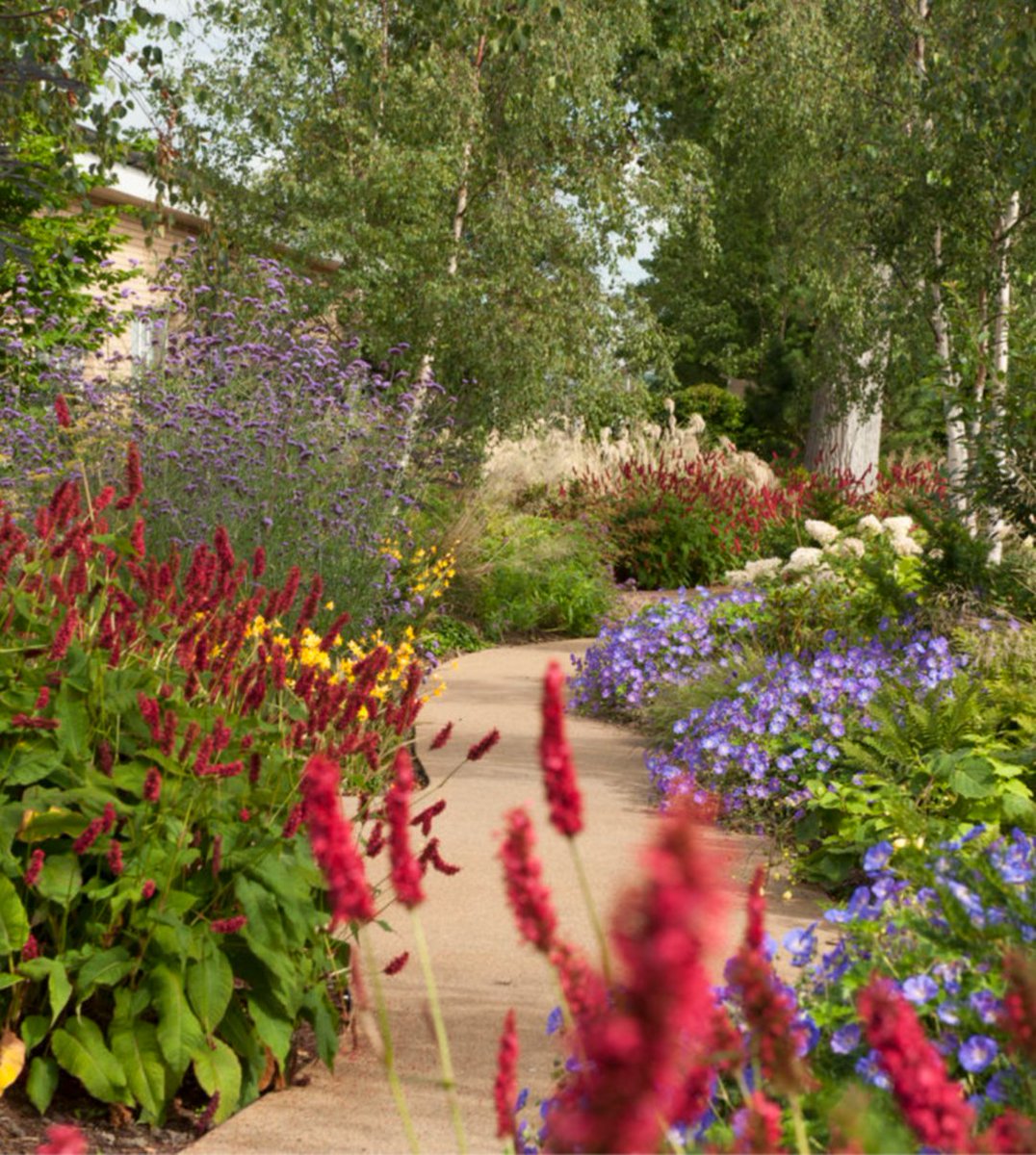 🌿A BREATH OF FRESH AIRS🌿
📍2pm 27 October
Horatio’s Garden, Royal National Orthopaedic Hospital, HA7 4LP

VB co-founders present a programme of music for soprano and harpsichord from the French and English Baroque, marking the start of a new partnership with <a href="/HoratiosGarden/">Horatio's Garden Charity</a> 🌺