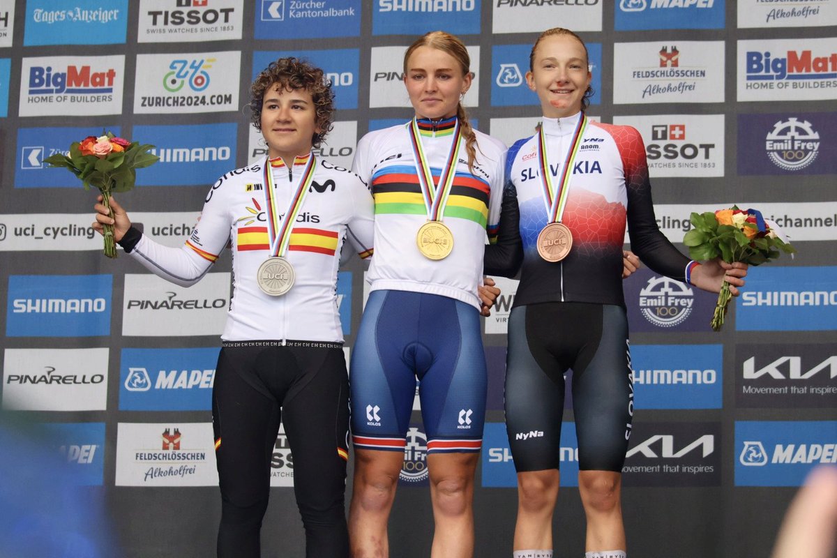 🥈¡𝙎𝙪𝙗𝙘𝙖𝙢𝙥𝙚𝙤𝙣𝙖 𝙙𝙚𝙡 𝙢𝙪𝙣𝙙𝙤 𝙟𝙪́𝙣𝙞𝙤𝙧!

Un talento y un coraje únicos🔥

¡Enhorabuena, Paula, disfrútalo!👏

#TeamESPciclismo🇪🇦 #Zurich2024