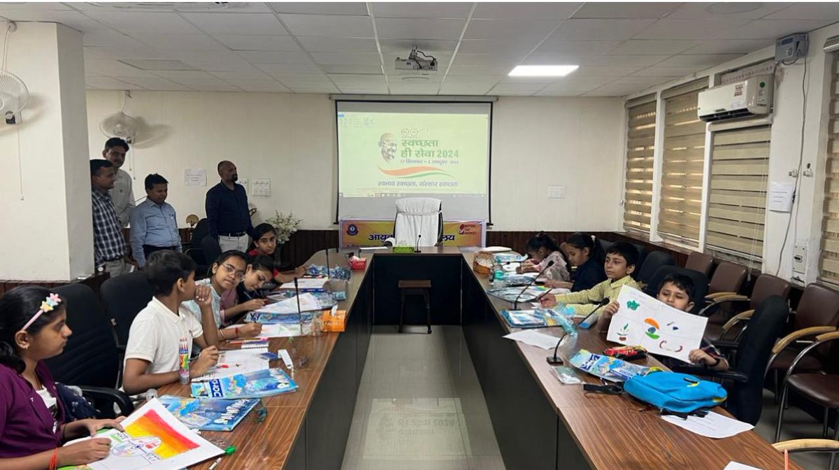 CGST_AGRA tweet media