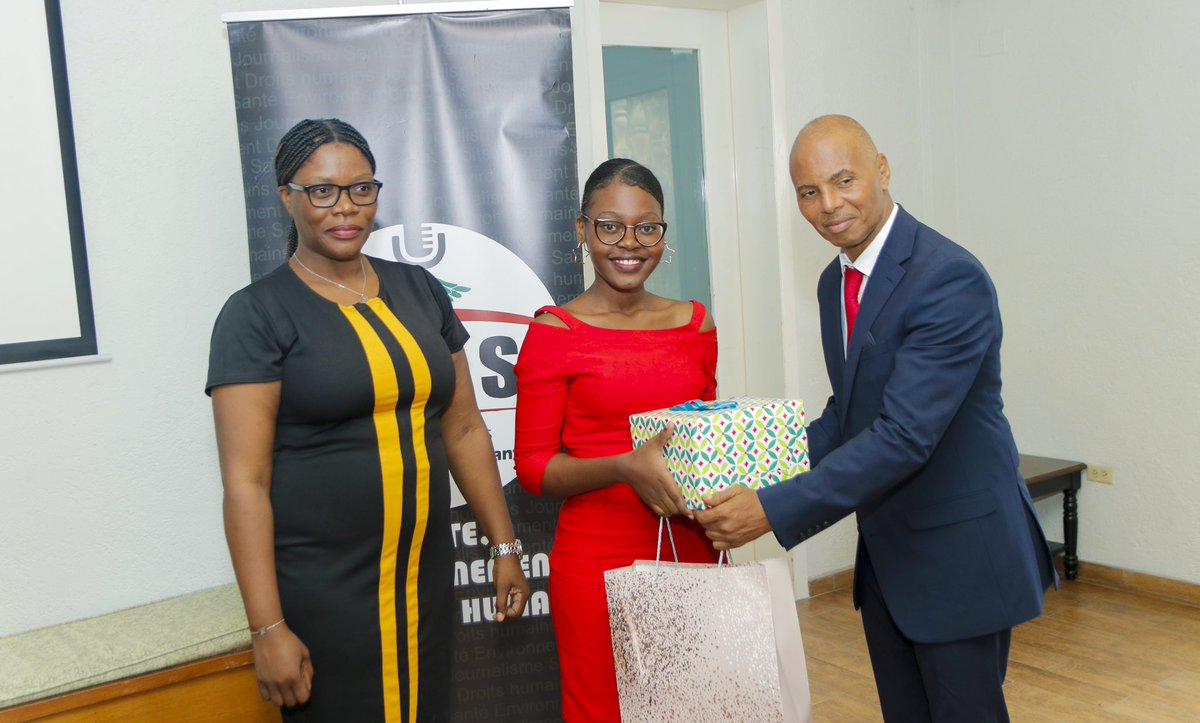 RhjsHaiti's tweet image. Nous avons le plaisir de partager avec vous les moments forts de la cérémonie de remise des prix des finalistes du Concours de Vidéo Amateur et du Prix Dr Odilet Lespérance. 

#SanteSexuelle #RHJS #Planificationfamiliale #Haiti