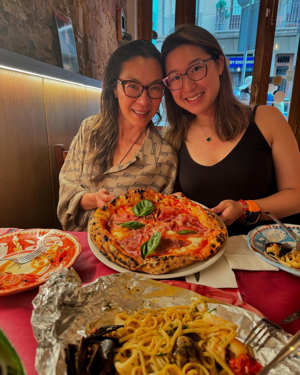 Thank q MO Barcelona <a href="/mo_barcelona/">Mandarin Oriental</a> <a href="/mo_hotels/">Mandarin Oriental</a> @balenciaga !! New friends at some of the best restaurants .. we will miss you all ! Thkq for looking after us so well 🥰✨😎