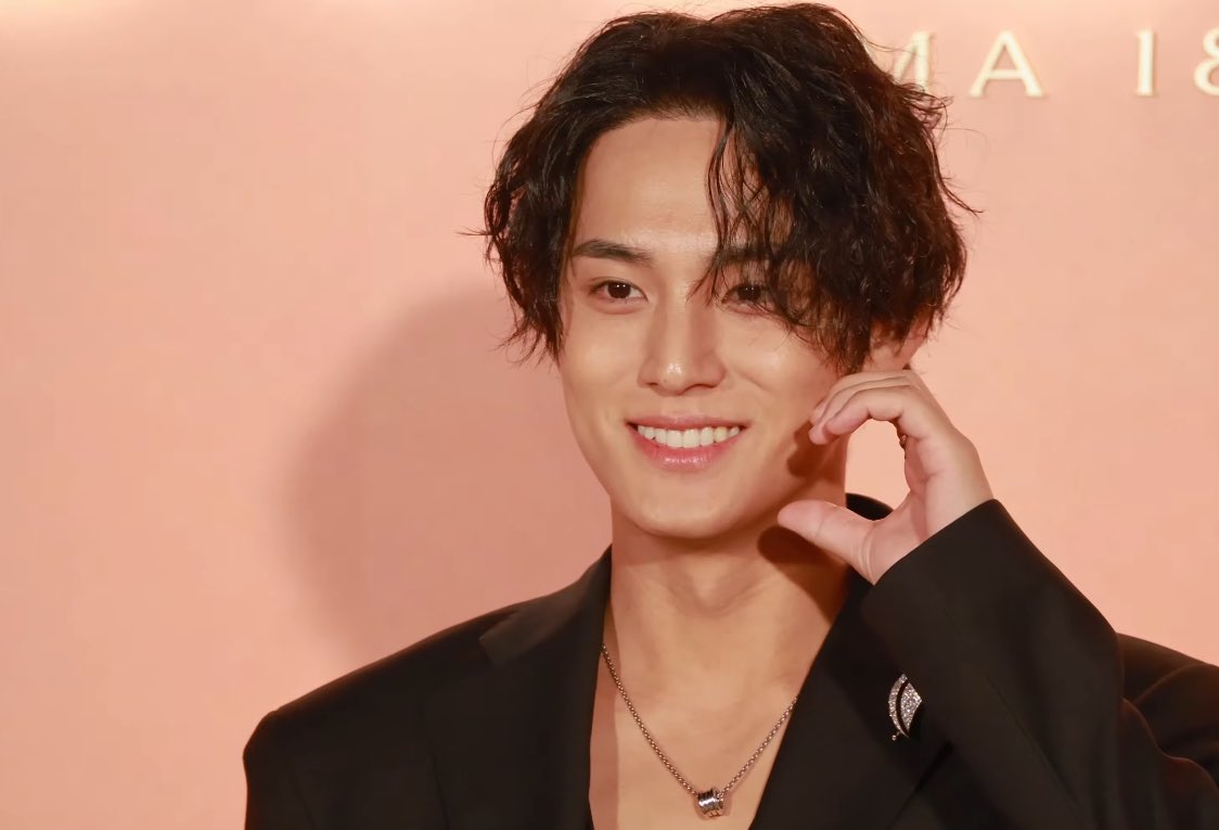 wonubliss's tweet photo. mingyu kim. https://t.co/xZVzGoV2AB