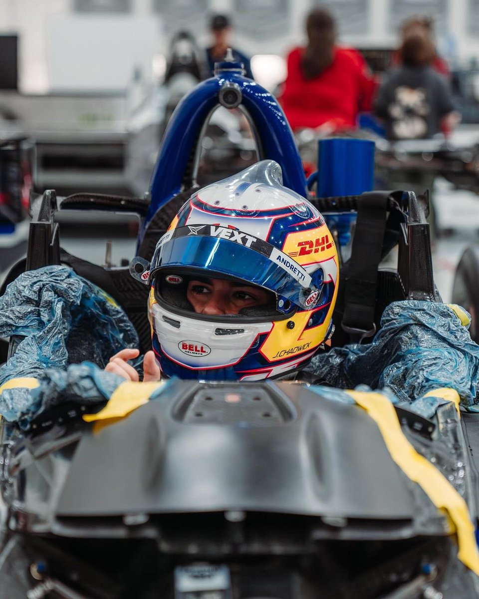 JamieChadwick's tweet image. Getting comfortable ☺️ Special day doing my @IndyCar seat fit yesterday 🙌 Now feeling excited and ready to get on track on Monday 💪