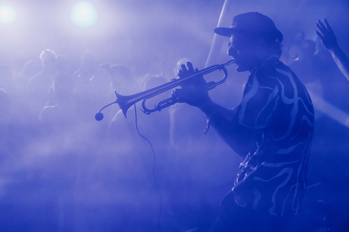 HowTheLightGetsIn Festival tweet media