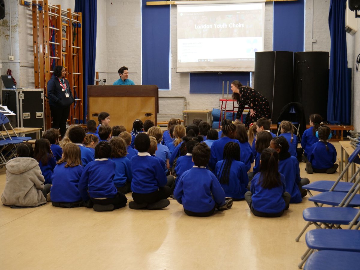 London Youth Choirs tweet media