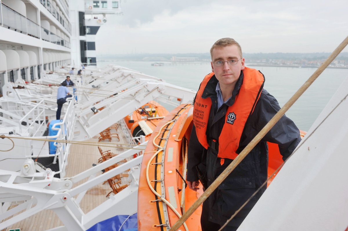 Ever wonder who keeps the global maritime industry running? 🌊 🚢 

Our latest blog analyzes the challenges and realities faced by maritime workers worldwide. 

Learn more about the people behind the ships: ow.ly/VbcG50TvVOI 

#WorldMaritimeDay <a href="/IMOHQ/">International Maritime Organization</a>