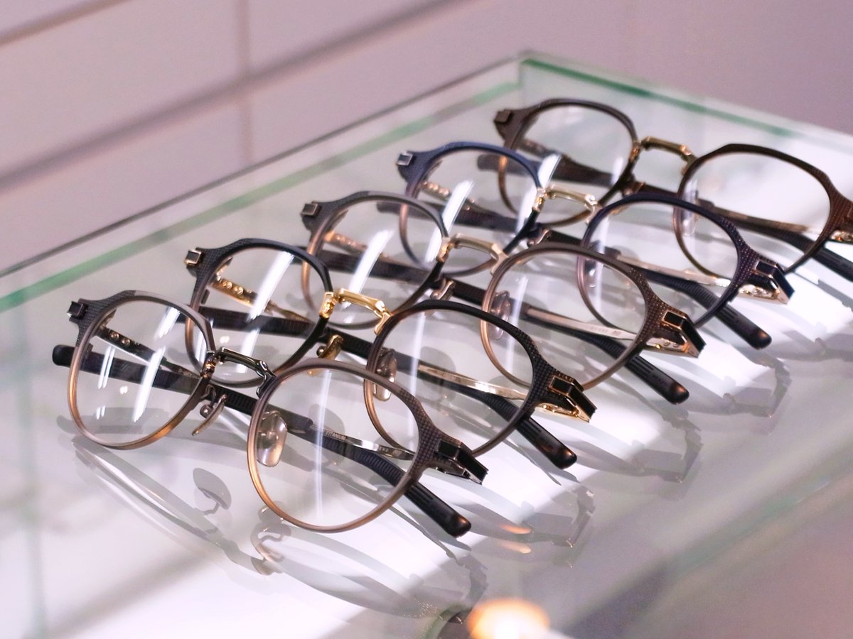 9999byhayashi's tweet photo. 【999.9新作2024春モデル入荷第15弾(最終)!!】
#フォーナインズ #眼鏡 #メガネ #HIGHEND #ハイエンド #S05THシリーズ #S05TH #クラウンパント
MORE INFO↓
https://t.co/57lp01rie1
#山口県 #防府市 #ハヤシメガネ 常時1000本以上在庫! 999.9新作2024春夏モデル発売中! https://t.co/SczEyvqGvT