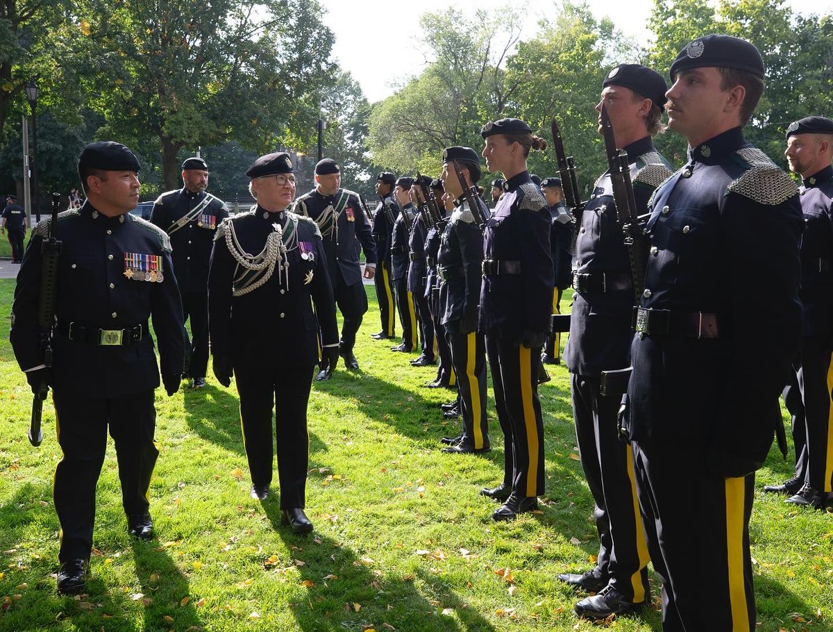 An incredible day at the Investiture of the Colonel of the Regiment, The Honourable Edith Dumont 🇨🇦 See full gallery here qyrang.ca/gallery