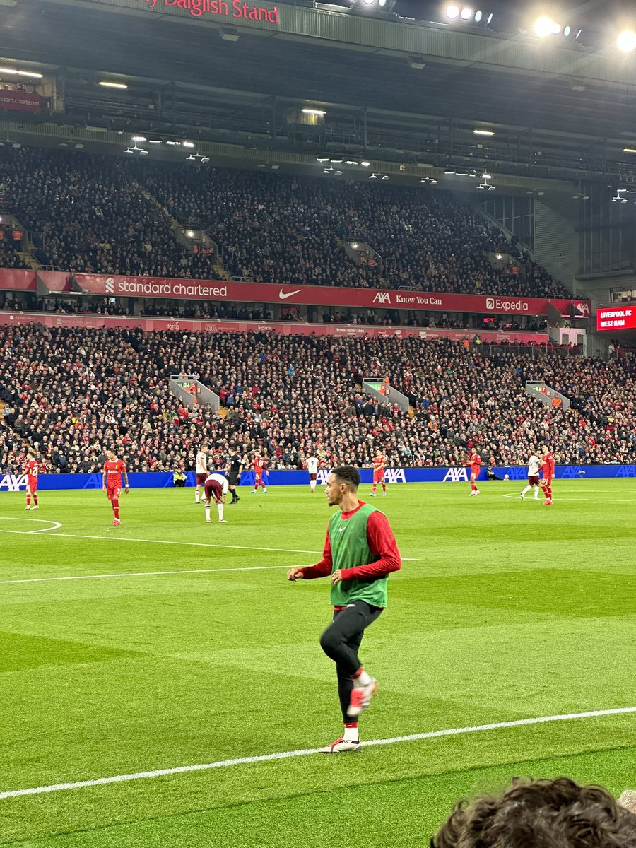 yasyb97's tweet photo. What a place 😍🩷 https://t.co/kMzeD44FIL