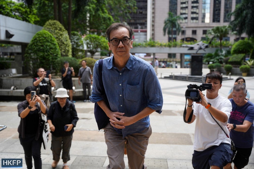 tomgrundy's tweet photo. 1/ 🚨 BREAKING: The ex-chief editor of independent Hong Kong media outlet Stand News Chung Pui-kuen has been jailed for one year and nine months over publishing 11 “seditious” materials, in a landmark case.
 https://t.co/NmCSmJWoX9 https://t.co/uOHa650z7h