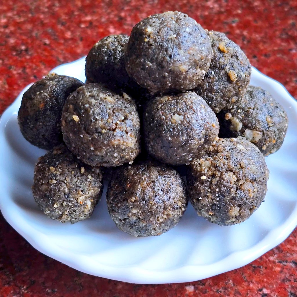 youtu.be/FfZJkGwqPM0
Healthy Sesame Recipe 
#healthydrink #weightlossrecipe #sesamerecipe #flattenedricerecipe #peanutrecipe #food #foodie #foodporn #homemade #yummy #sesameseedrecipe #foodlover #chef #cook #healthy #healthyfood   #homecooking #kitchen #cookingathome #eat #yum