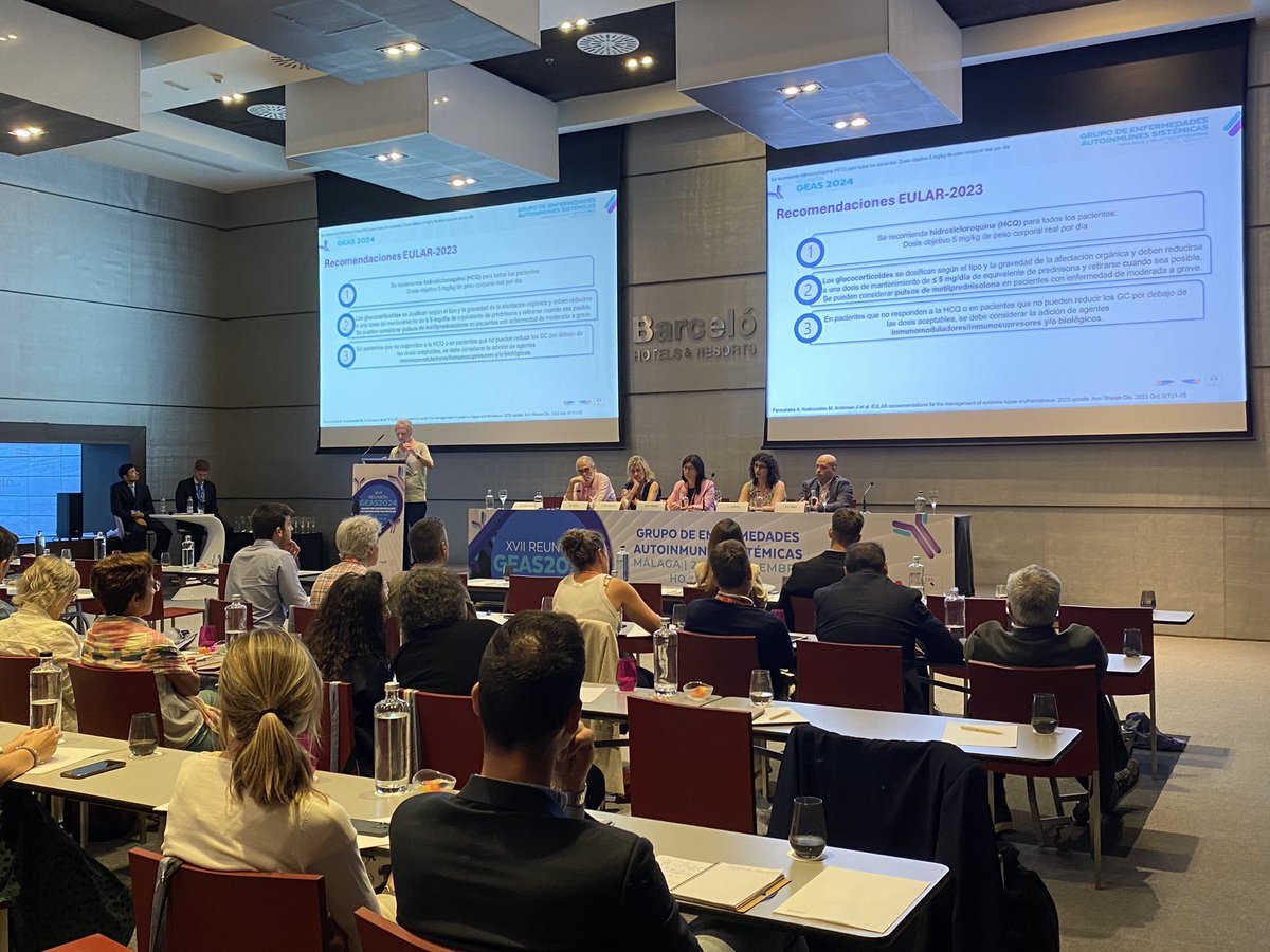 Sociedad_SEMI's tweet photo. 📢🔴 #17GEAS #GEAS2024 | Mesa 2: Actualización en Lupus Eritematoso Sistémico #LES. Moderan: Dres. Mitjavila, Pérez Conesa. Ponentes: Dres. Ruiz Irastorza, Cervera, V. Lopes y F.J. Díaz. #SEMITuit @gtgeassemi @UCAMIraras https://t.co/s5ffVOxXYg