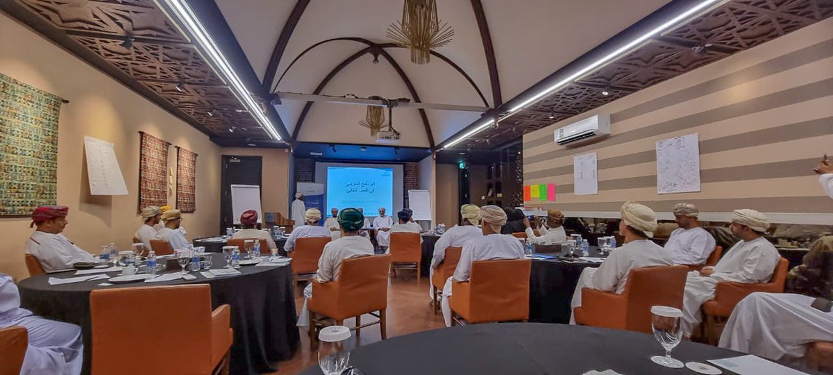 إختتام البرنامج التدريبي في العمل النقابي في محافظة ظفار.

نشكر إدارة الإتحاد لعمال السلطنه على مثل هذه البرامج للاتقاء بالنقابيين والعمل النقابي.