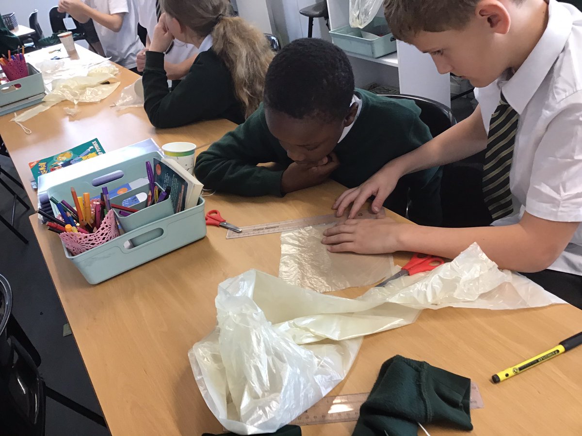 Year 5 have loved making parachutes to test air resistance as part of our science topic ‘Forces’.<a href="/st_patricks/">St Patricks Primary</a>