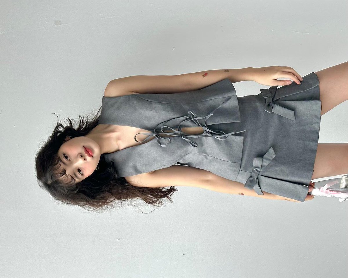 mmaiil_'s tweet photo. ททุกคนพึ่งเห็น Dora.label ลดสูงสุด 50%ถึงวันที่1ตุลาคมนี้รีบไปพรีกันได้เลย🛍️💸🐰🌟 https://t.co/3je5hGhBEi
