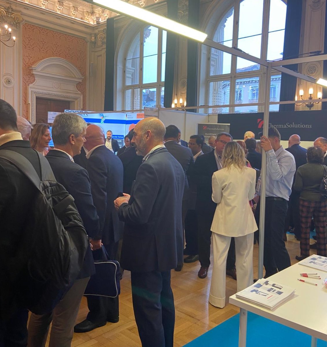MercElectromed's tweet photo. Disfrutando junto a @rand_spa de la primera jornada del Congreso @PSOGI_EC -@ISSPP1, importante evento sobre oncología quirúrgica que se está celebrando en Lyon.
#PSOGI2024 #CarcinomatosisPeritoneal #HIPEC #CRS #RanD #Performer3 #surgicaleducation #some4surgery #carcinomatosis https://t.co/1gdDbRZLEz