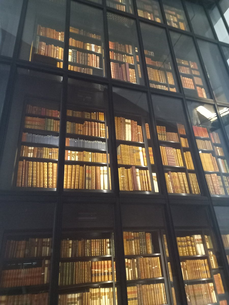 ALIANewGrads's tweet image. A few #ThrowbackThursday photos of the day from our ALIASNGG Secretary visit to @britishlibrary 

#librarytourism #library