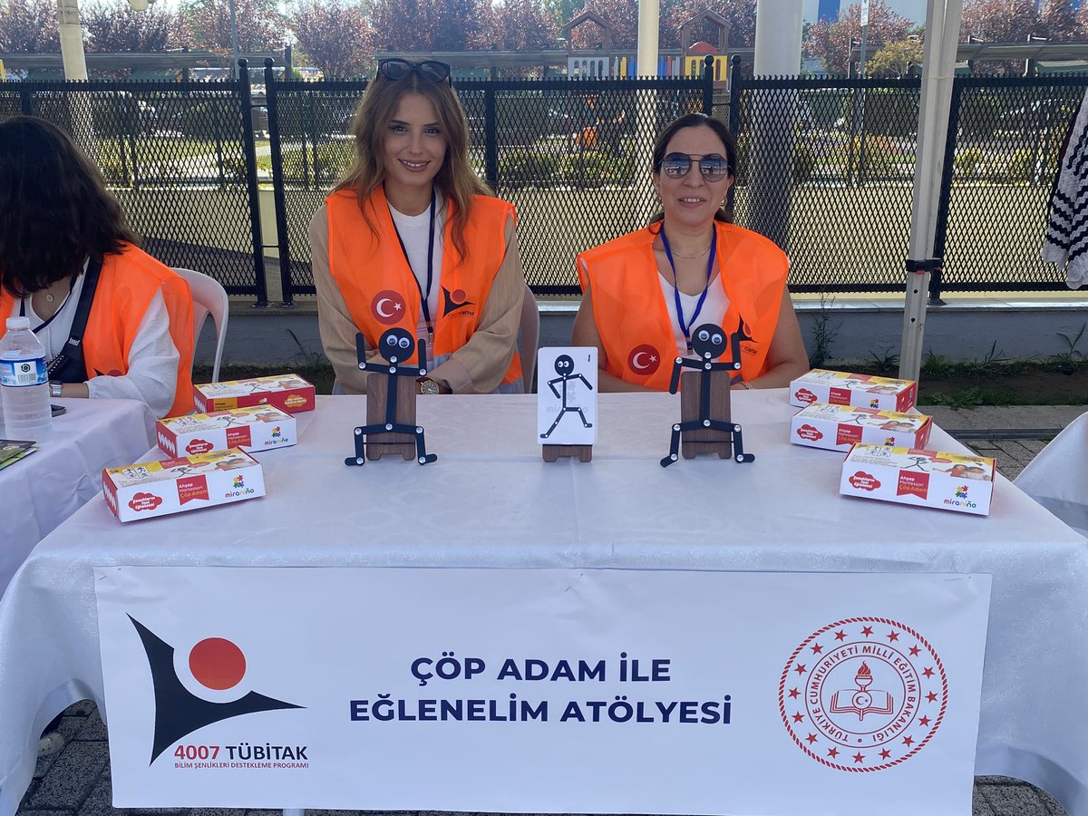 #KüçükçekmeceBilimŞenliği <a href="/tcmeb/">Millî Eğitim Bakanlığı</a> <a href="/Tubitak/">TÜBİTAK</a> <a href="/TC_istanbul/">TC İstanbul Valiliği</a> <a href="/istanbulilmem/">İstanbul İl Millî Eğitim Müdürlüğü</a> <a href="/MucahitYentur/">Murat Mücahit Yentür</a> <a href="/KcekmeceKymklik/">T.C. Küçükçekmece Kaymakamlığı 🇹🇷</a> <a href="/EminCikrikci/">Emin ÇIKRIKÇI</a>