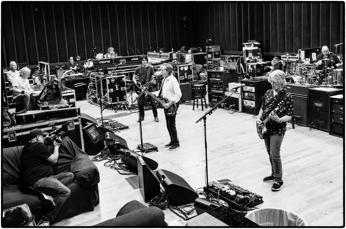 In just 5 days time <a href="/PaulMcCartney/">Paul McCartney</a> kicks off the South American leg of his Got Back tour in Uruguay! The tour travels through a number of incredible countries before heading to Europe &amp; the UK this December. #paulmccartneygotback © 2024 MPL Communications Ltd 📸 MJ Kim