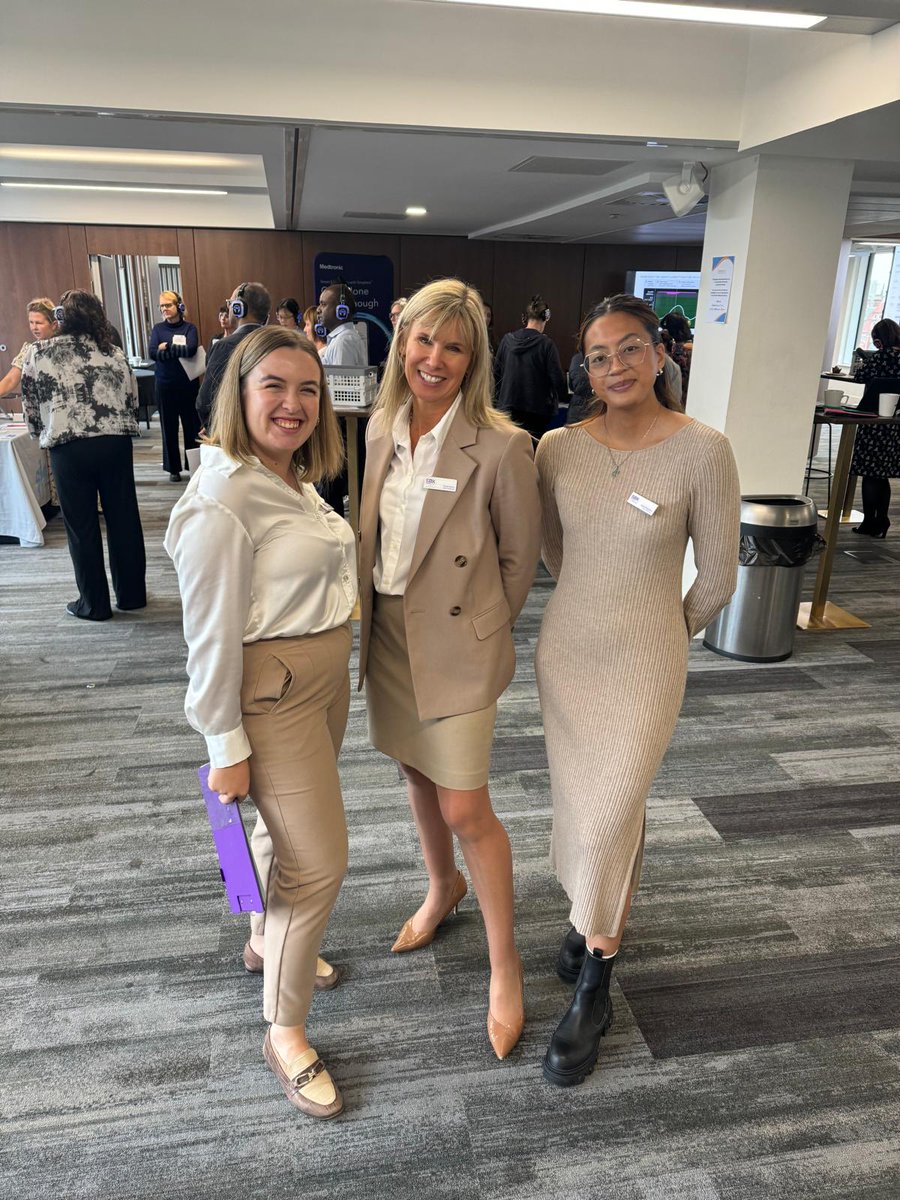 It seems we all received the same memo! We truly are a united team... but who wore it best? 😄 

#HCL #SBK #Manchester #NewUniform #NNF #NHS